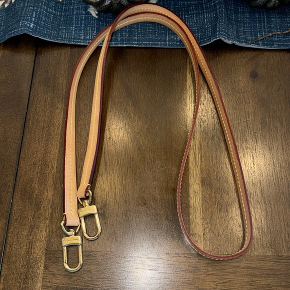 Louis Vuitton authentic Criosette Damier crossbody - Picture 7 of 8